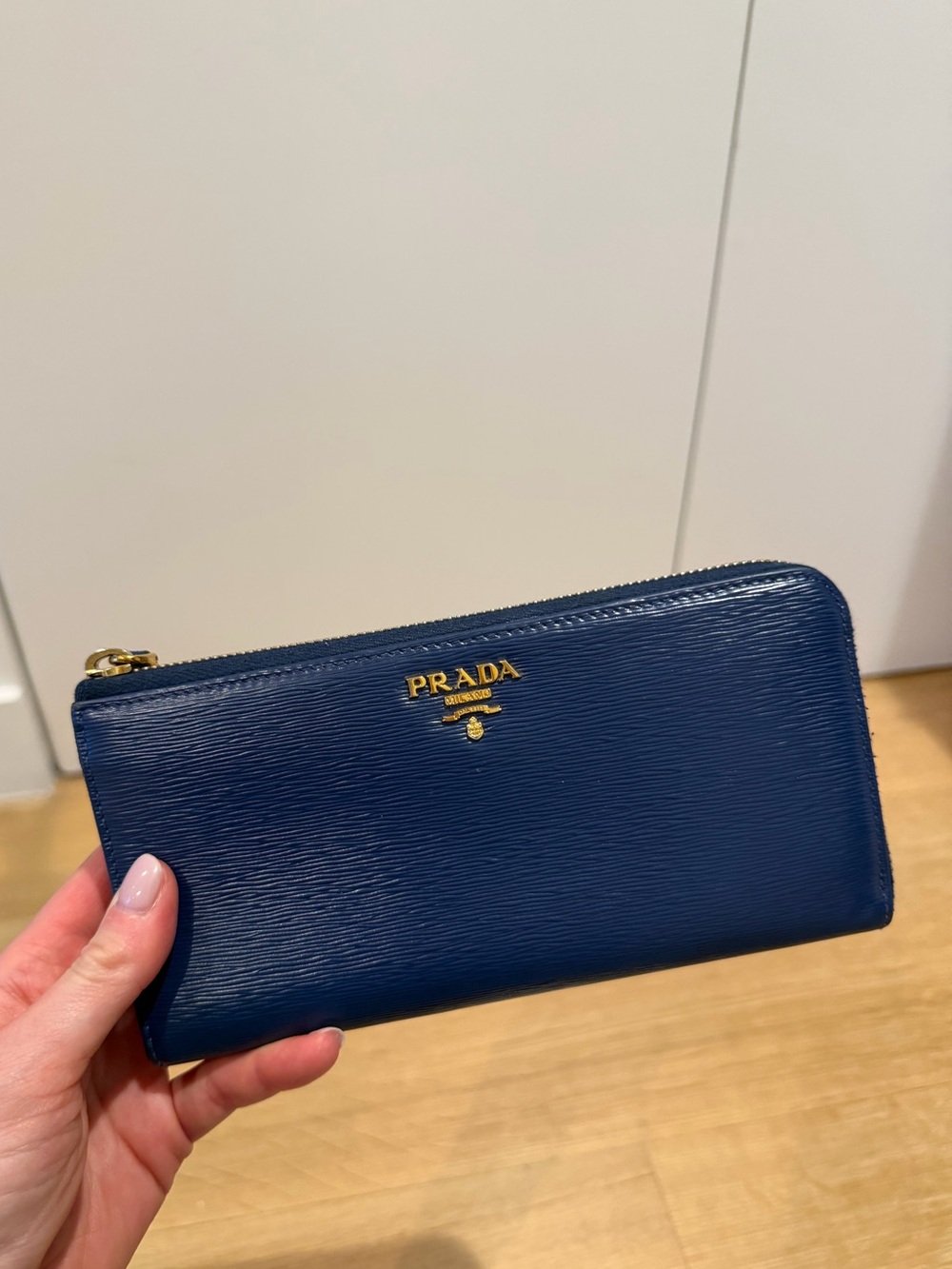 Prada Vitelli Move Wallet in Navy